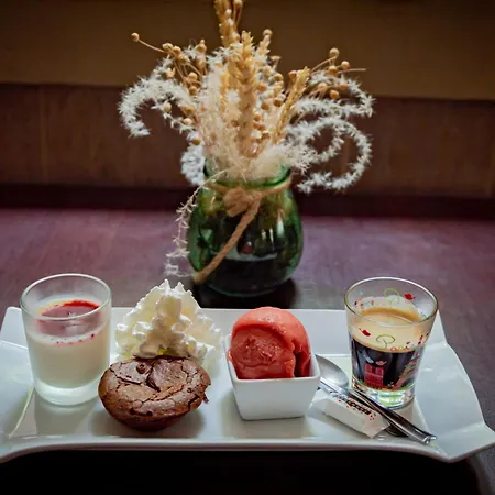 Henri Iv - Restaurant Szálloda 3*